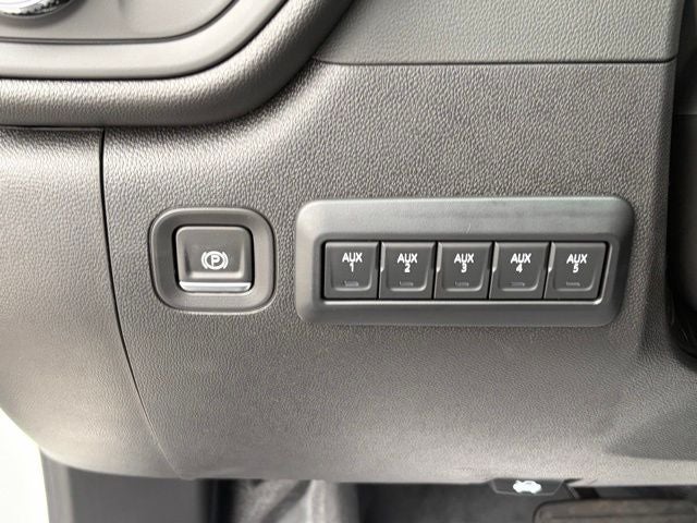 2025 GMC Sierra 3500HD Pro