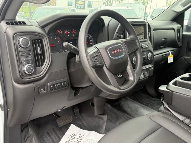 2025 GMC Sierra 3500HD Pro