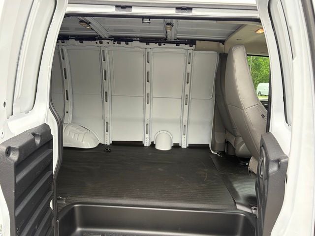 2026 GMC Savana 2500 Work Van