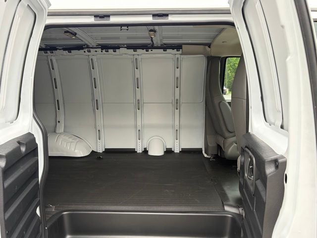 2026 GMC Savana 2500 Work Van