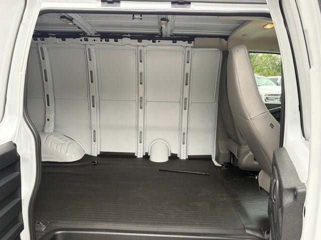 2026 GMC Savana 2500 Work Van
