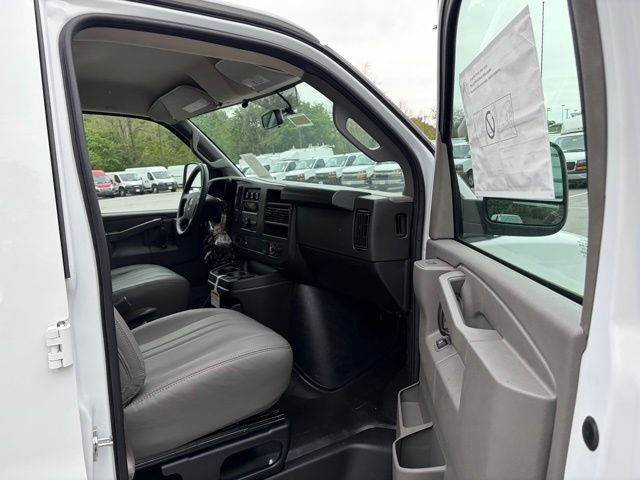 2026 GMC Savana 2500 Work Van