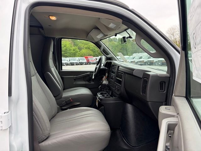 2026 GMC Savana 2500 Work Van