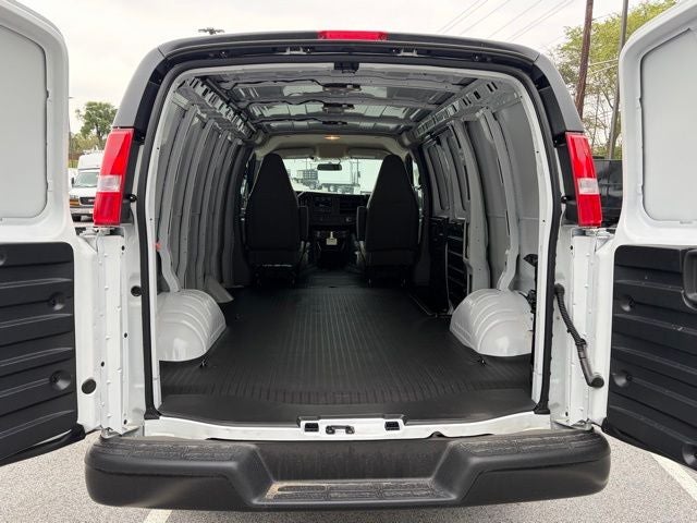 2026 GMC Savana 2500 Work Van