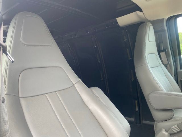 2025 GMC Savana 3500 CUTAWAY CUTAWAY