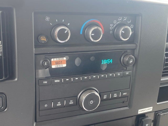 2025 Chevrolet Express 3500 Cutaway Cutaway