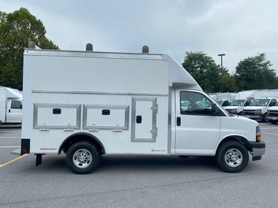 2025 Chevrolet Express 3500 Cutaway Cutaway