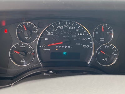 2025 Chevrolet Express 3500 Cutaway Cutaway