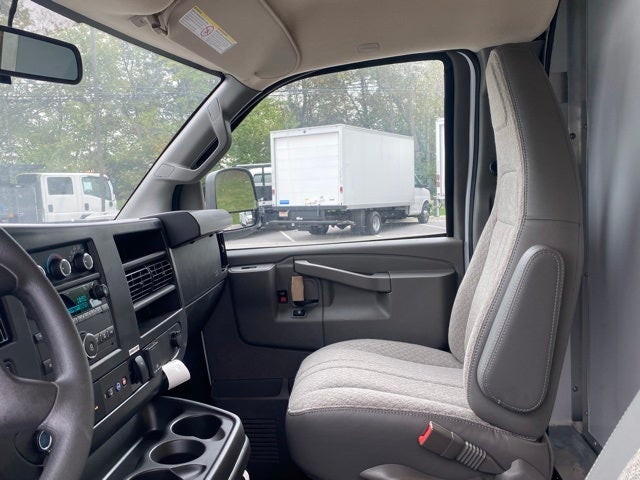 2025 Chevrolet Express 3500 Cutaway Cutaway