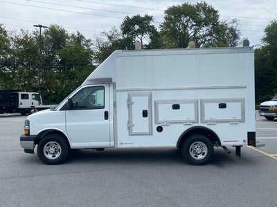 2025 Chevrolet Express 3500 Cutaway Cutaway
