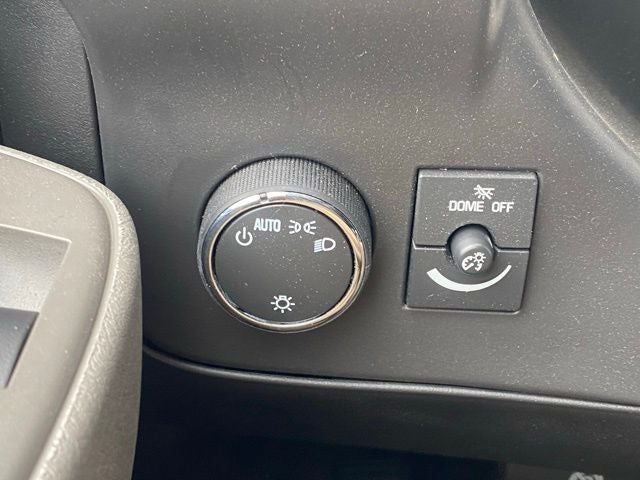 2025 Chevrolet Express 3500 Cutaway Cutaway