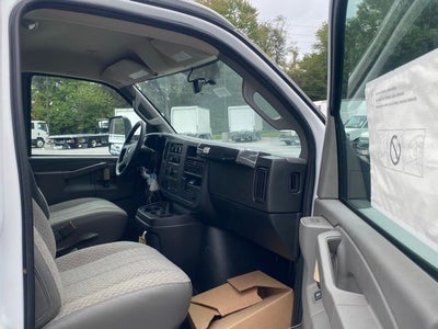 2025 Chevrolet Express 3500 Cutaway Cutaway