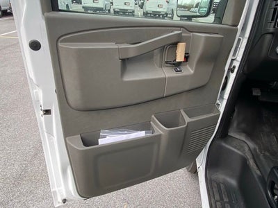 2025 Chevrolet Express 3500 Cutaway Cutaway