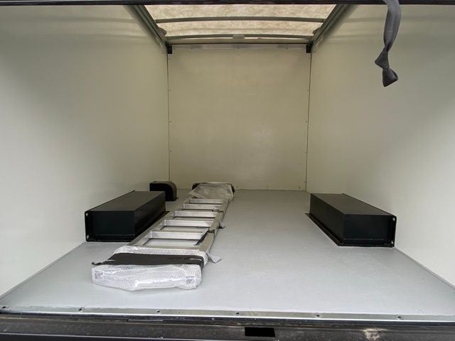 2025 Chevrolet Express 3500 Cutaway Cutaway
