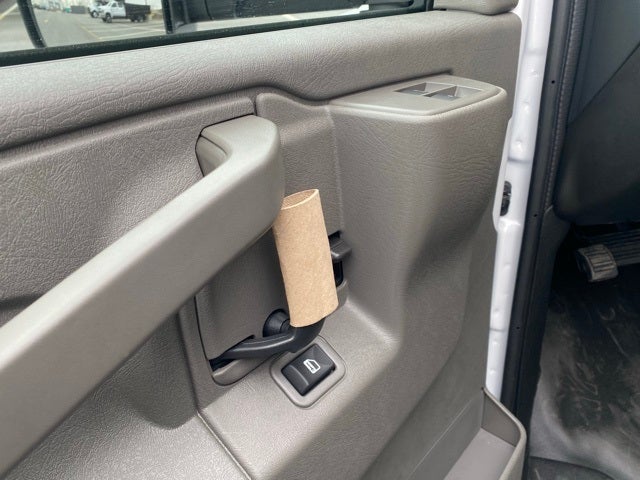 2025 Chevrolet Express 3500 Cutaway Cutaway