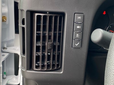 2025 Chevrolet Express 3500 Cutaway Cutaway