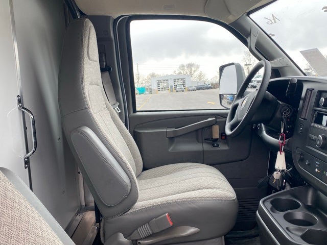 2025 Chevrolet Express 3500 Cutaway Cutaway