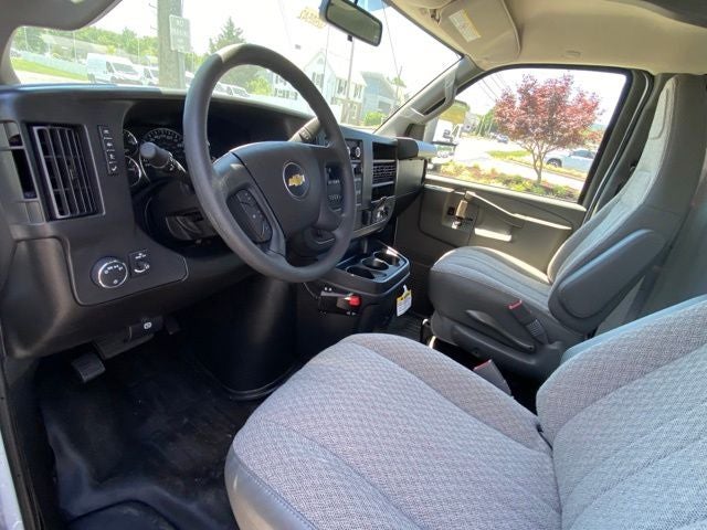 2026 Chevrolet Express 3500 Work Van Cutaway
