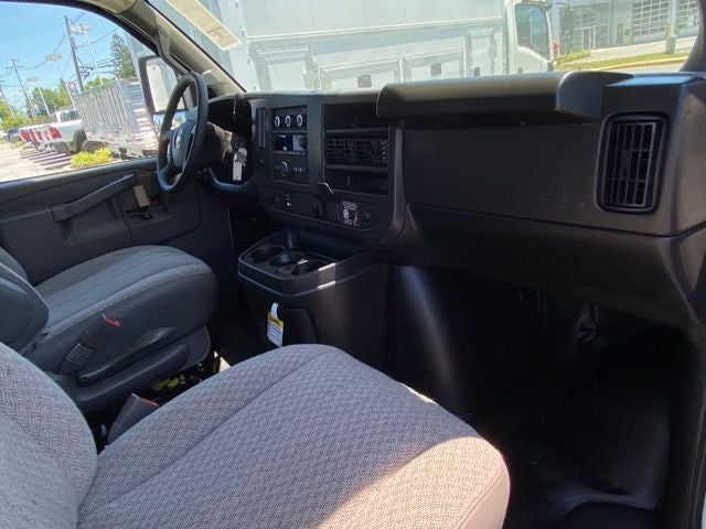 2026 Chevrolet Express 3500 Work Van Cutaway