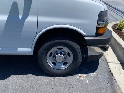 2026 Chevrolet Express 3500 Work Van Cutaway