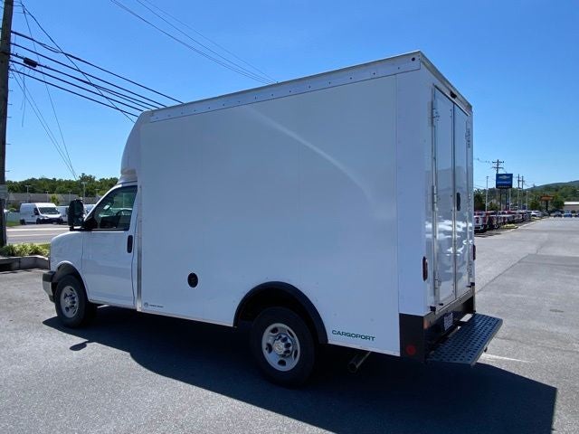 2026 Chevrolet Express 3500 Work Van Cutaway