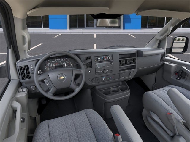 2025 Chevrolet Express 3500 Work Van Cutaway