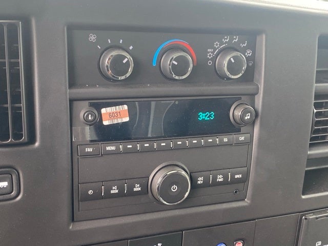 2025 Chevrolet Express 3500 Cutaway Cutaway