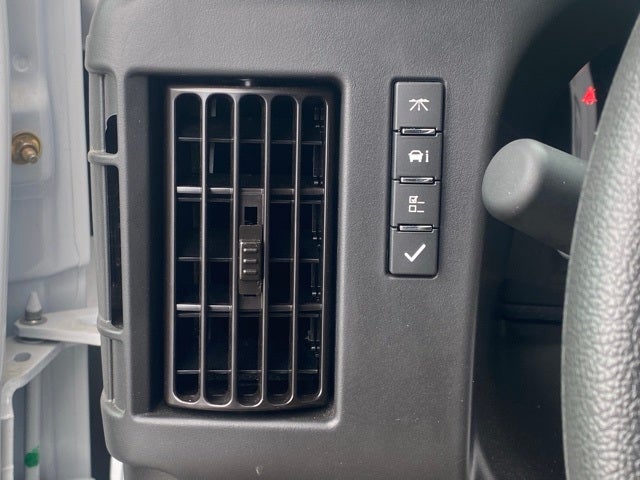 2025 Chevrolet Express 3500 Cutaway Cutaway