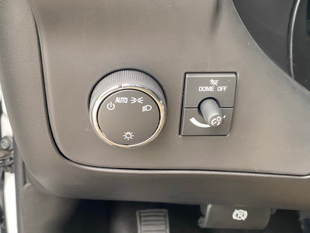 2025 Chevrolet Express 3500 Cutaway Cutaway