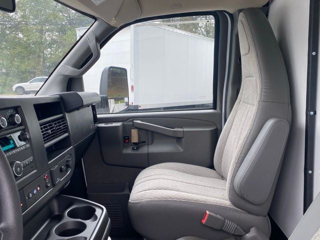 2025 Chevrolet Express 3500 Cutaway Cutaway