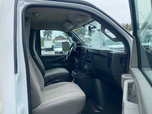 2025 Chevrolet Express 3500 Cutaway Cutaway