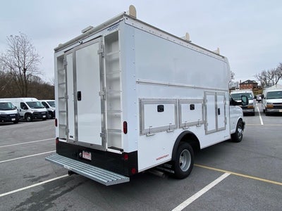 2025 Chevrolet Express 3500 Cutaway Cutaway