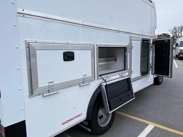 2025 Chevrolet Express 3500 Cutaway Cutaway