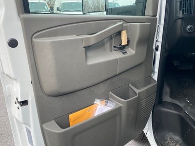 2025 Chevrolet Express 3500 Cutaway Cutaway