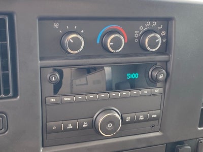 2025 Chevrolet Express 3500 Cutaway Cutaway