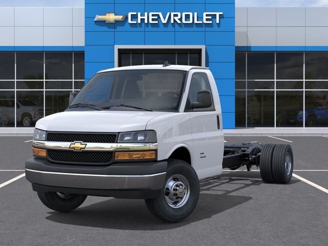 2026 Chevrolet Express 3500 Work Van Cutaway
