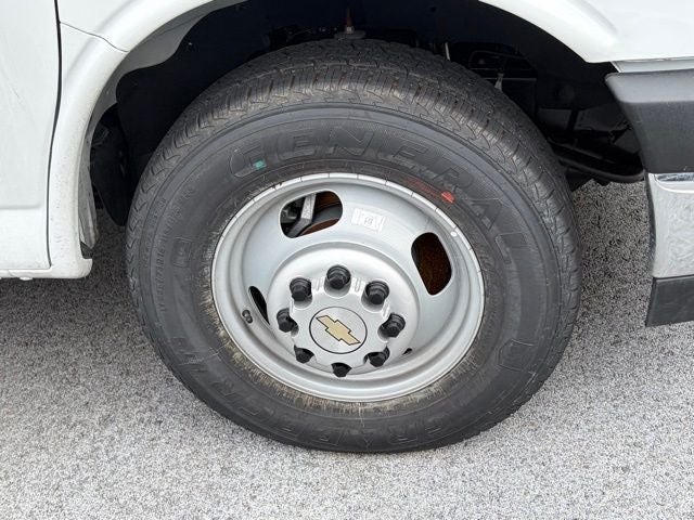 2026 Chevrolet Express Cutaway 4500 Series