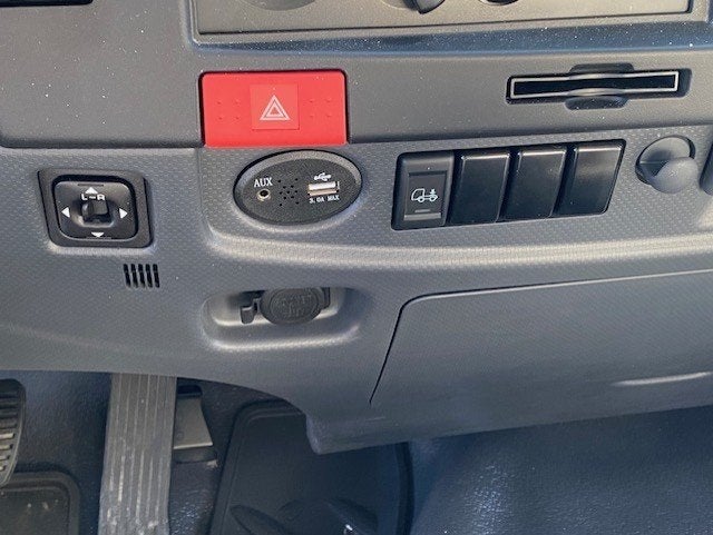 2025 Isuzu FTR MT5G4 212" Wheelbase