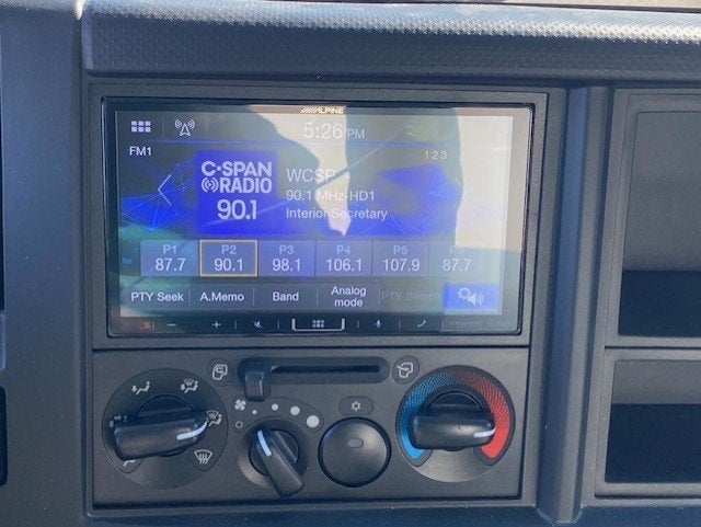 2025 Isuzu FTR MT5G4 212" Wheelbase