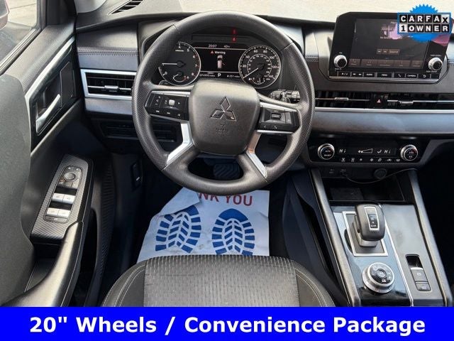 2022 Mitsubishi Outlander ES