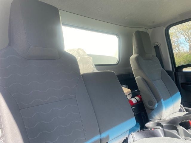 2025 Isuzu NPR-HD 3F254 132.5" Wheelbase