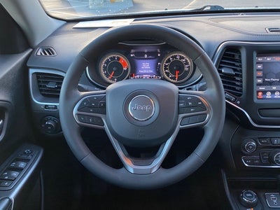 2022 Jeep Cherokee Latitude Lux