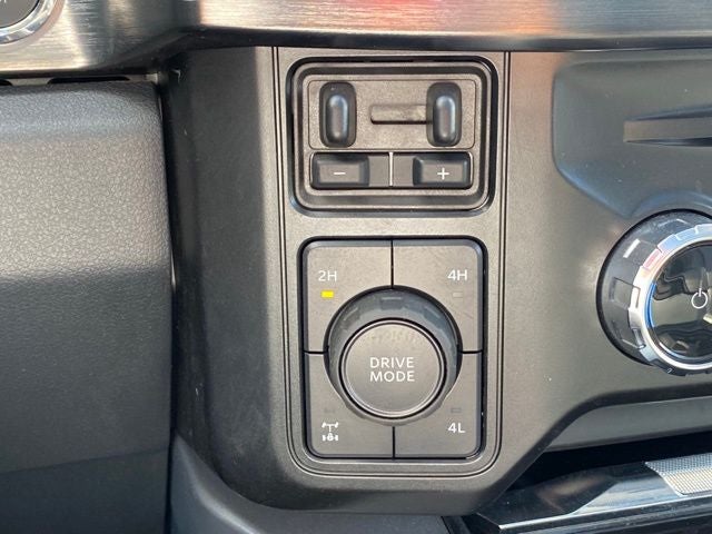 2025 Ford F-350SD Lariat