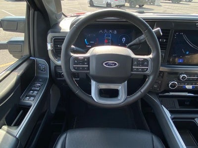 2025 Ford F-350SD Lariat