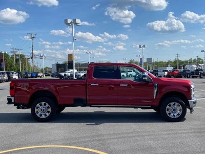2025 Ford F-350SD Lariat