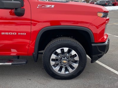2024 Chevrolet Silverado 2500HD Custom