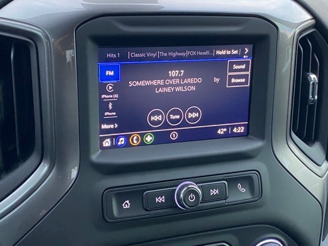 2025 Chevrolet Silverado 1500 Custom