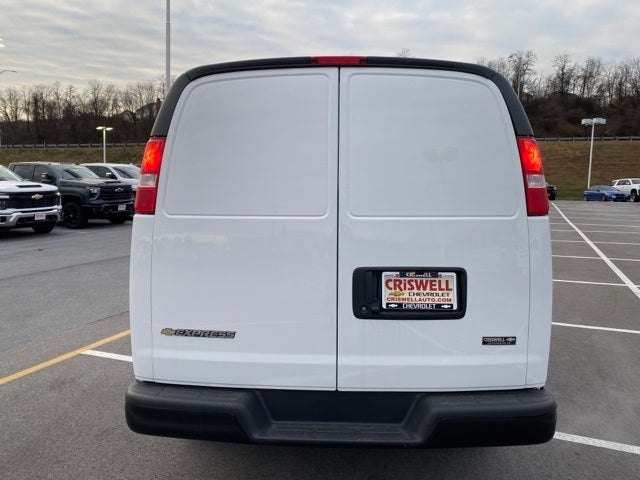 2025 Chevrolet Express 2500 Work Van Cargo