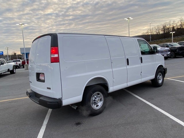 2025 Chevrolet Express 2500 Work Van Cargo