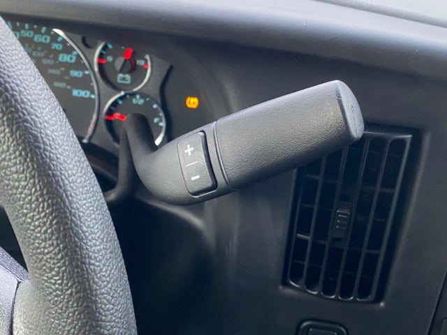 2025 Chevrolet Express 2500 Work Van Cargo